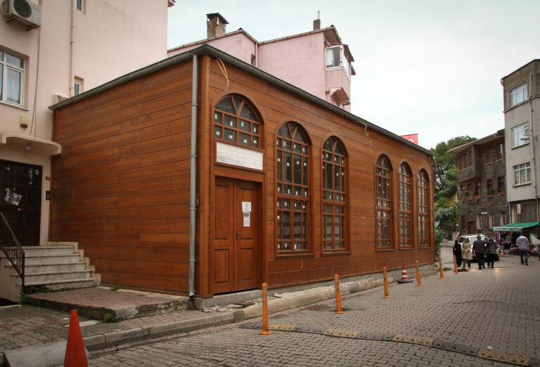 Тюрбе Дженнет Ефенди в Стамбуле