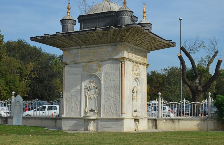 Фонтан Михришах-султан в Кючюксу в Стамбуле
